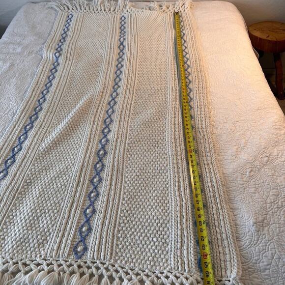 Vintage Granny Popcorn Crochet Throw Blanket Shawl Fringe Hand-made - Picture 4 of 6